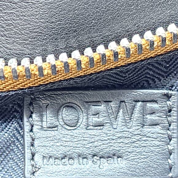 Loewe Men's Puzzle Suede Leather Shoulder Crossbody Bag in Tan - NEW - Picture 7 of 10